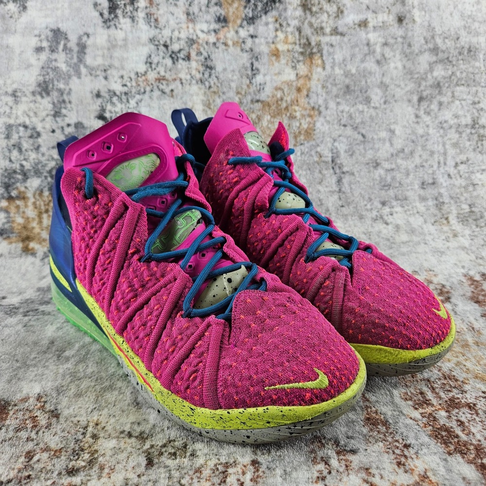 Nike‎ LeBron 18 Volt Basketball Shoes Mens 9 Neon Pink Sneakers DB7644-600 READ